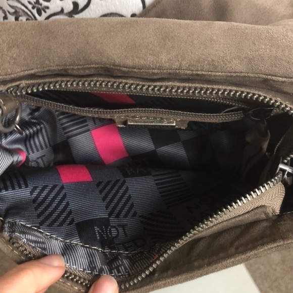 Not Rated Small Shoulder Bag Chain Woven Magnetic Purse - Picture 5 of 11